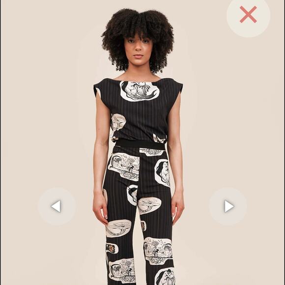 Elliss Pinstripe Cutout Cowl Top Black White Tank Witchy Goth Blouse Medium - Picture 3 of 12